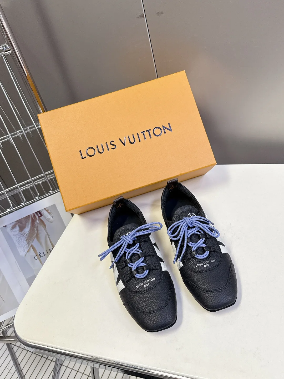 Кроссовки Женские Louis Vuitton 1480757