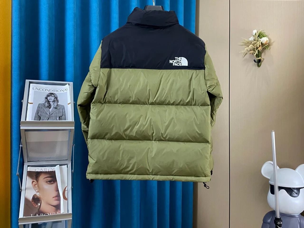 Куртки И Пуховики Женские The North Face 18885517