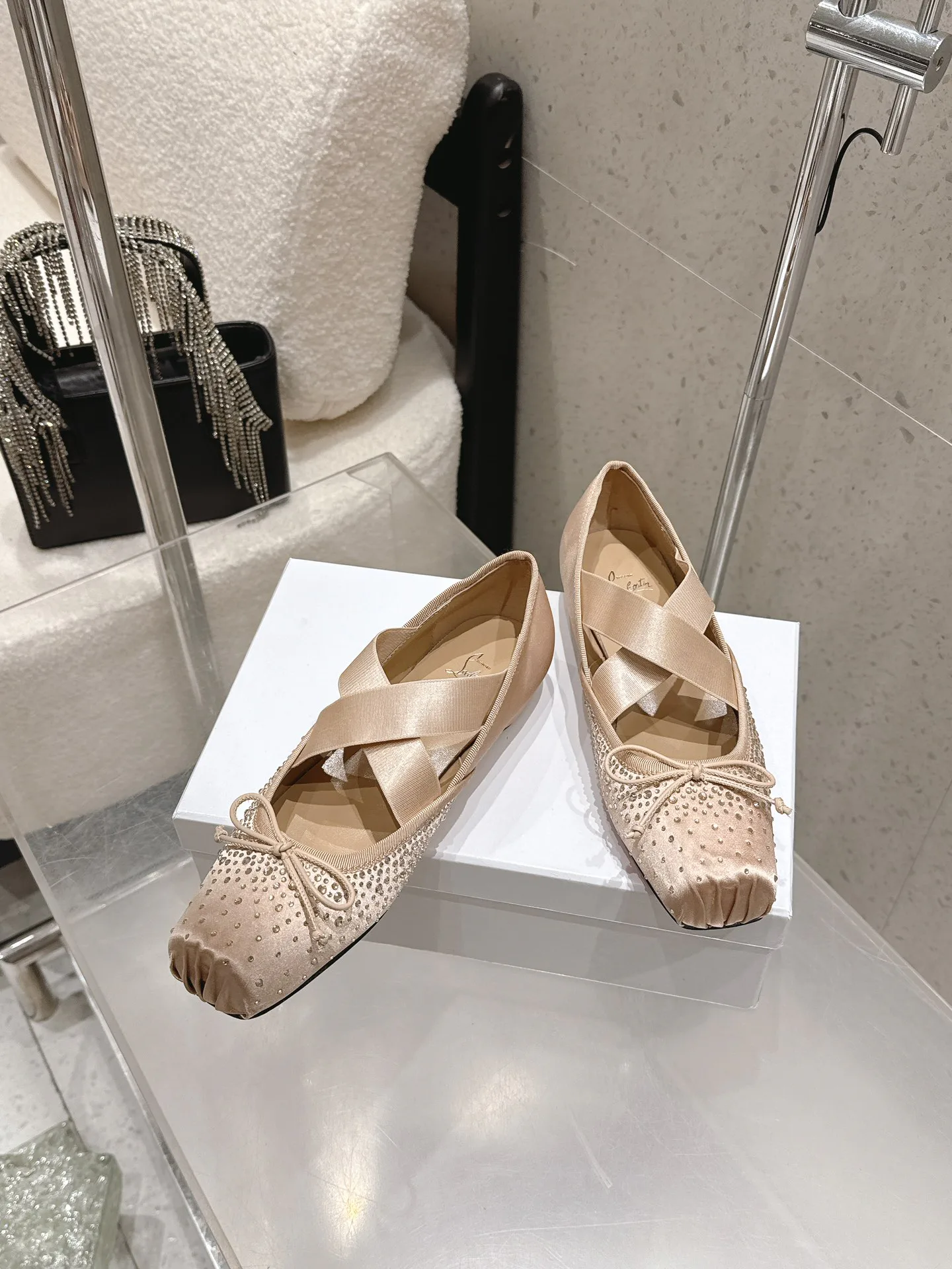 Туфли Женские Christian Louboutin 1731503