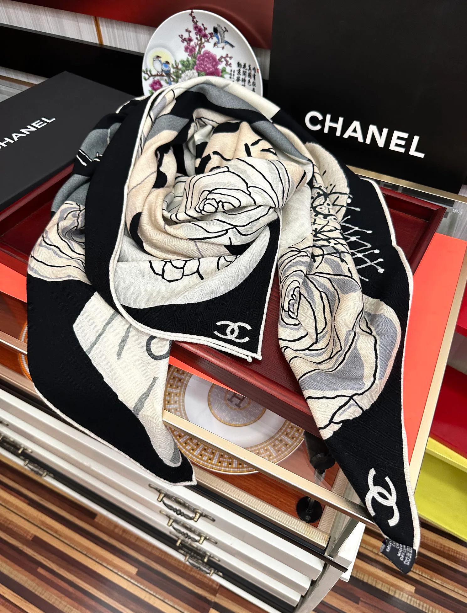 Платки Chanel 1490192