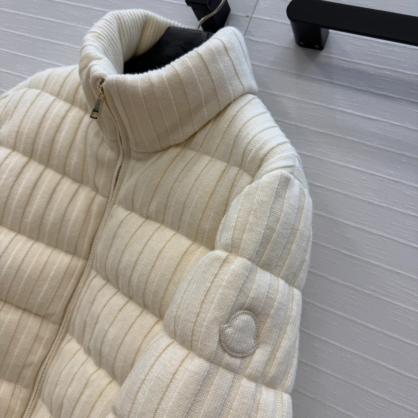 Куртки И Пуховики Женские Moncler 18325195