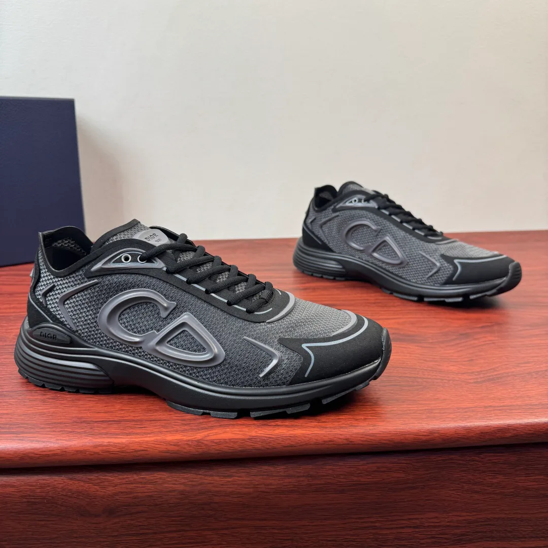 Кроссовки Мужские Christian Dior 13216361