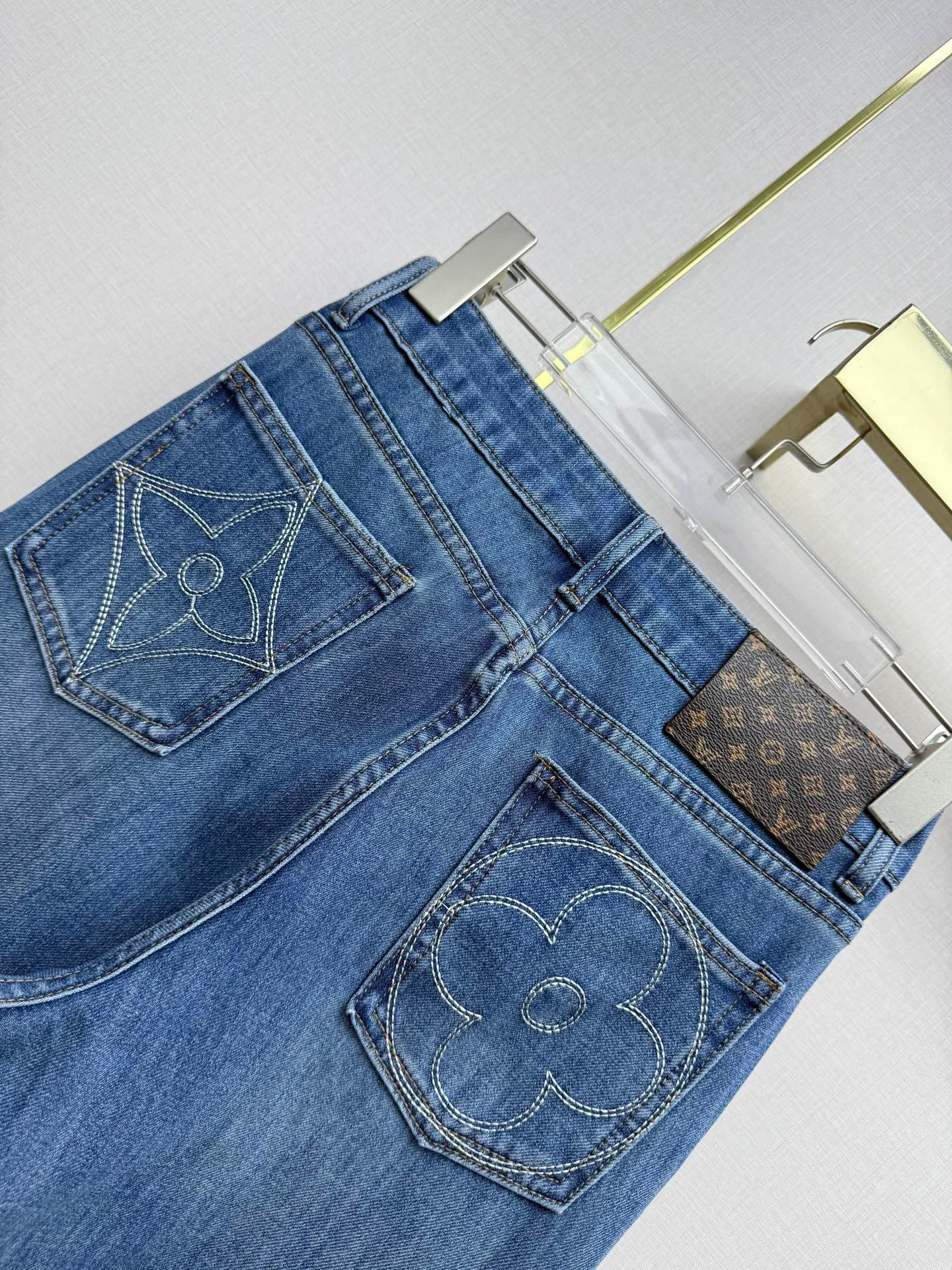 Джинсы Мужские Louis Vuitton 13559173