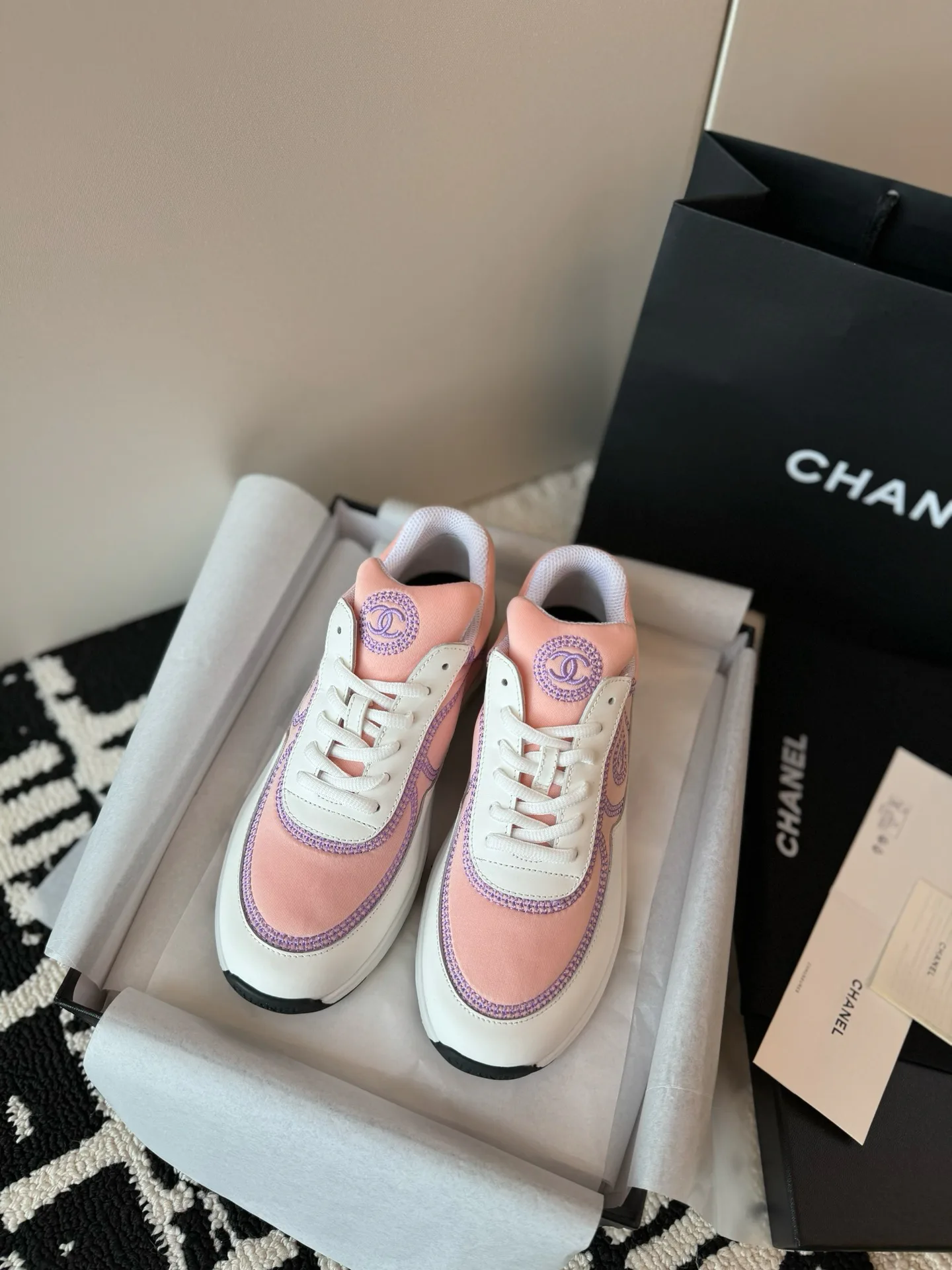 Кроссовки Женские Chanel 17577