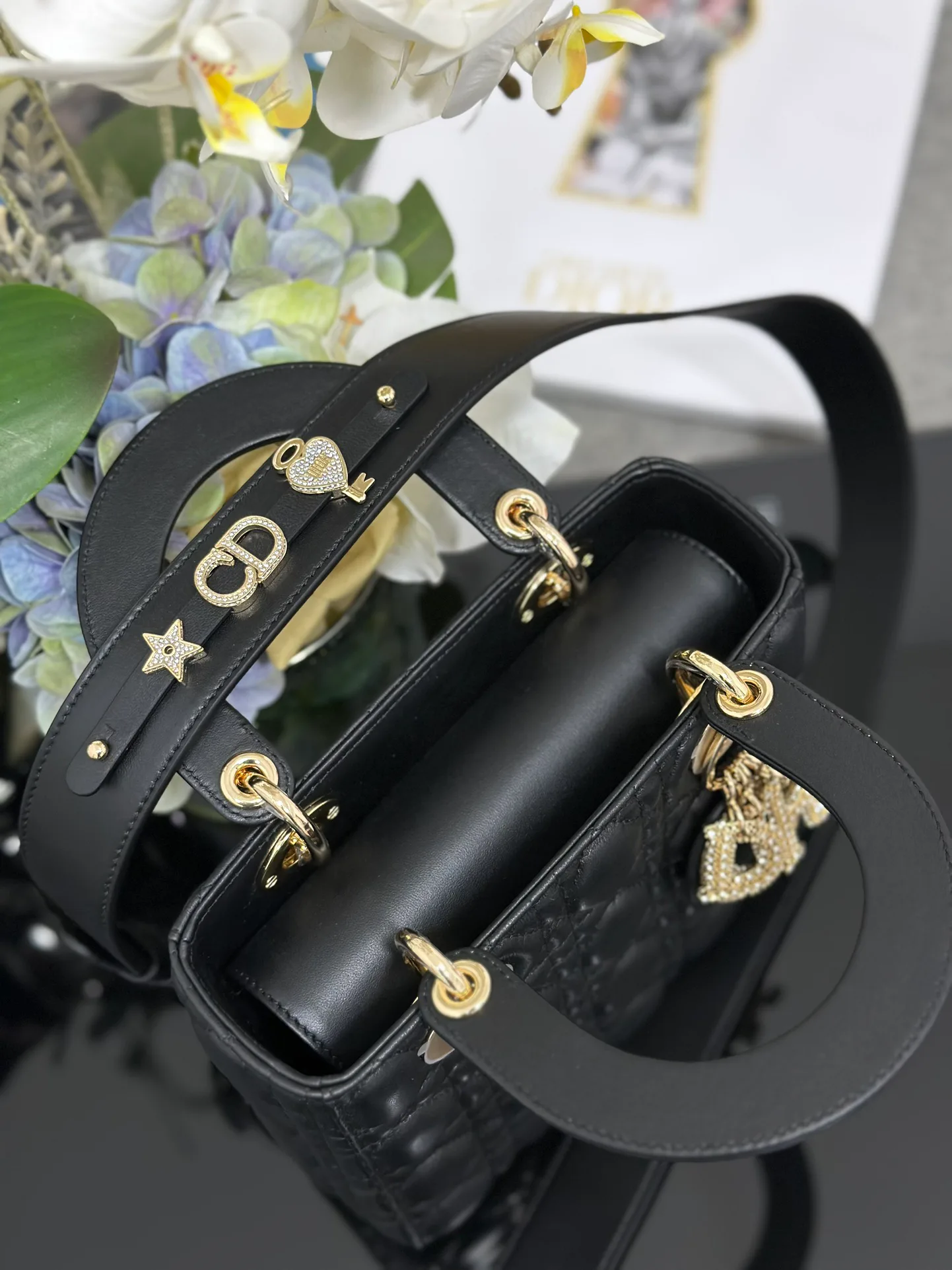 Классические Сумки Женские Christian Dior 11412563