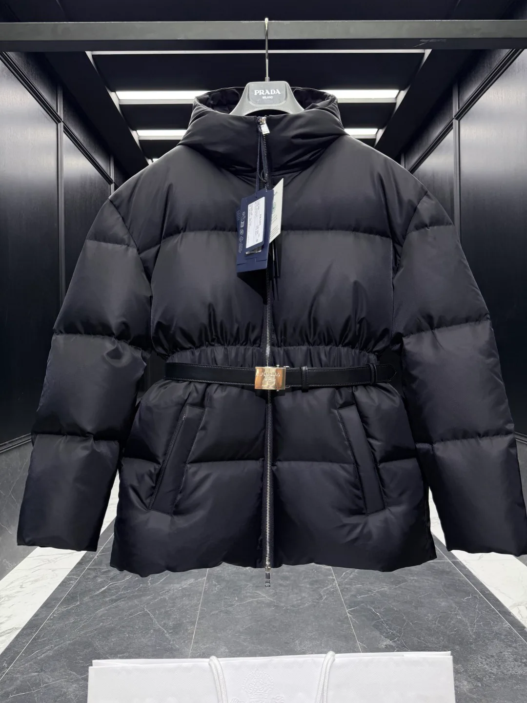 Куртки И Пуховики Женские Prada 1214335