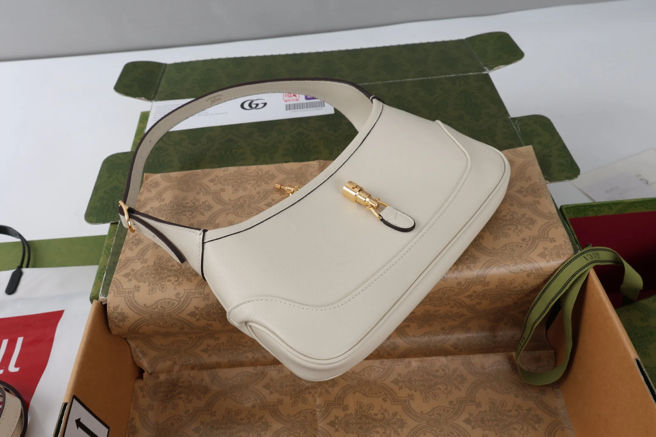 Классические Сумки Женские Gucci 11508425