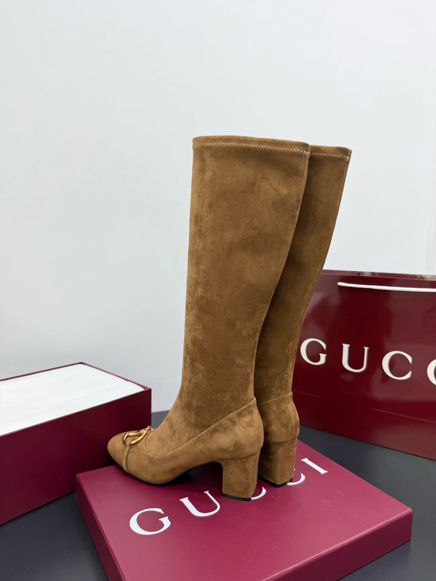 Сапоги Женские Gucci 19029247