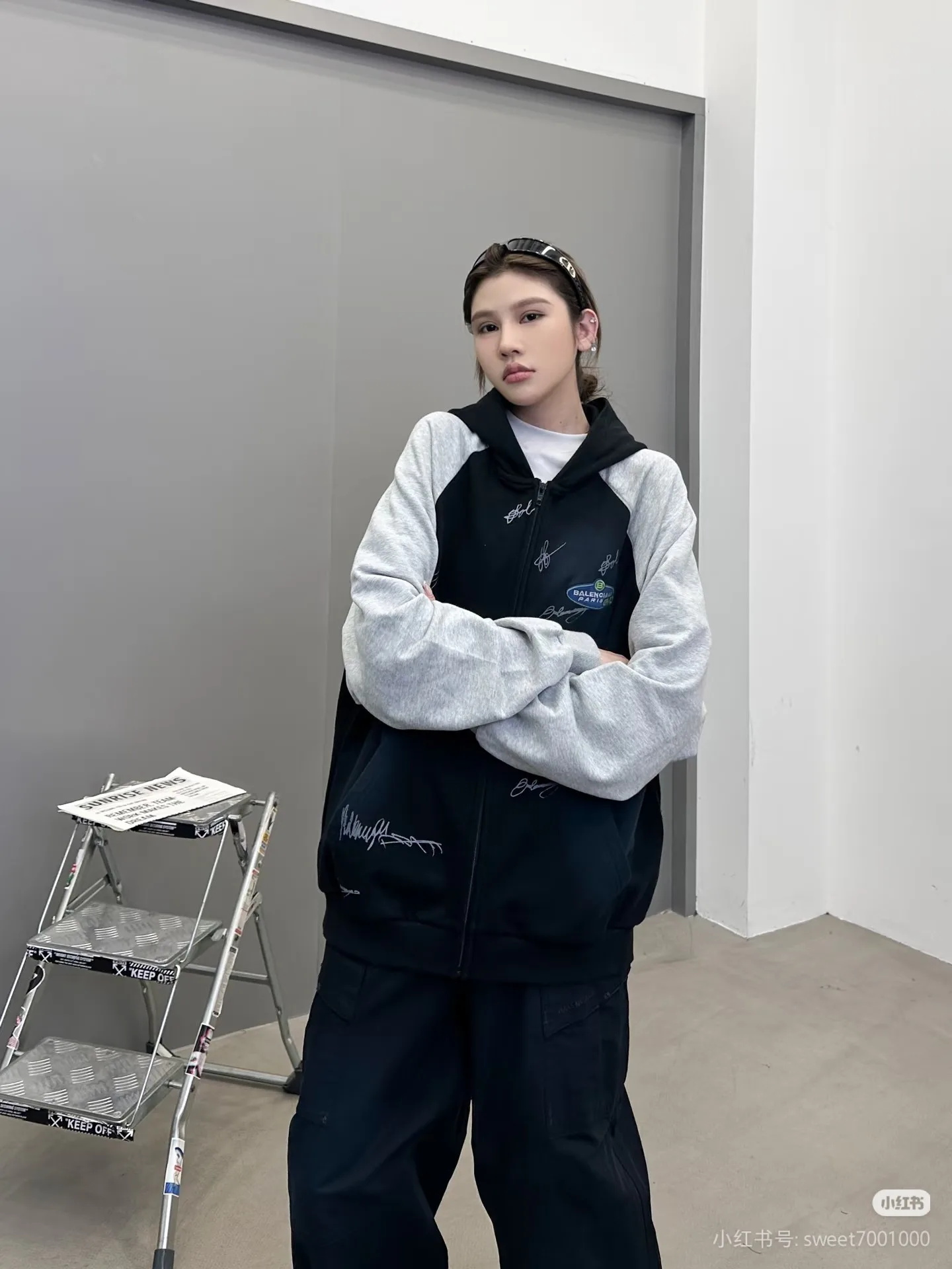 Свитшоты И Худи Женские Balenciaga 687192