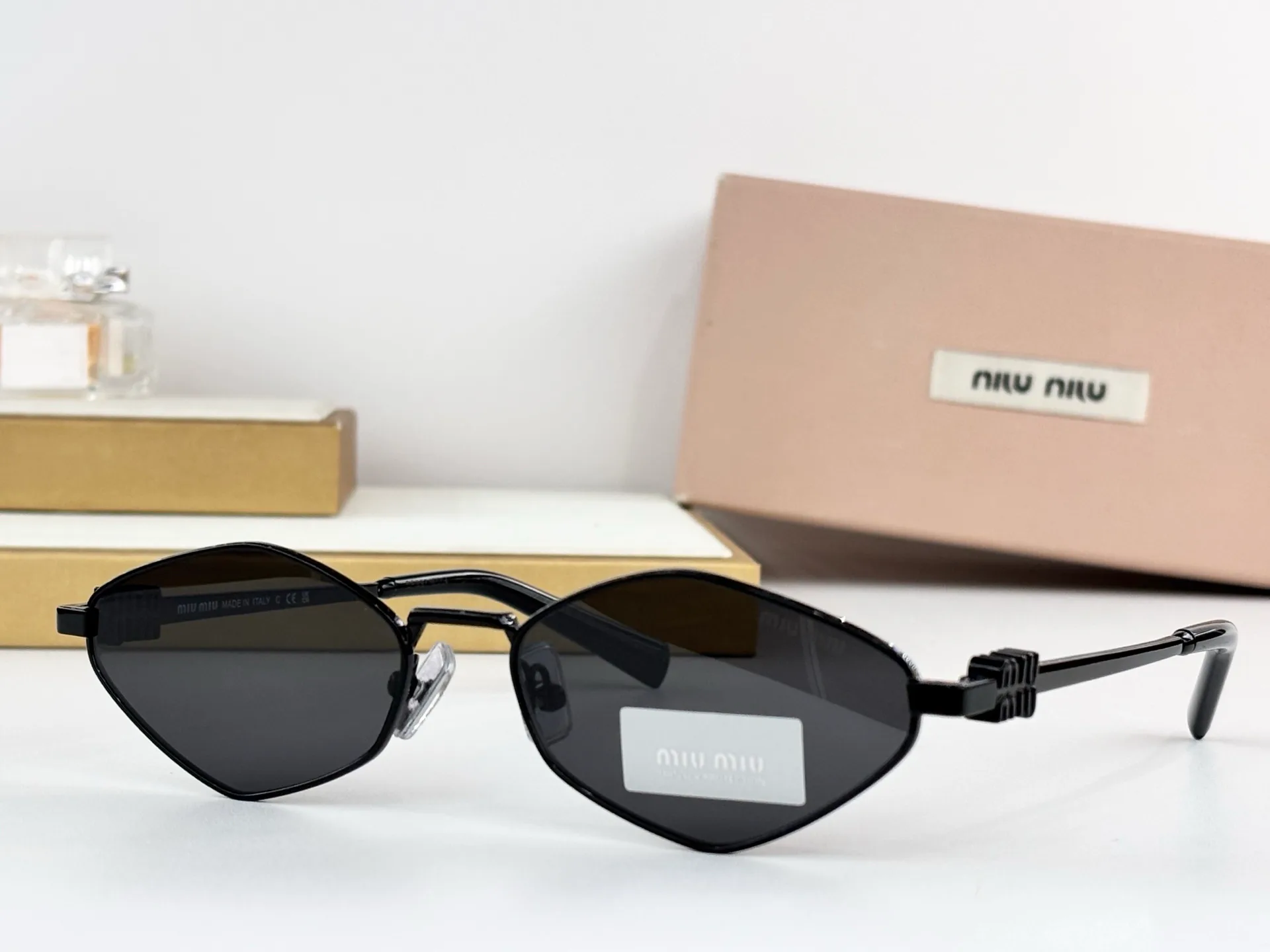 Очки Miu Miu 13434263