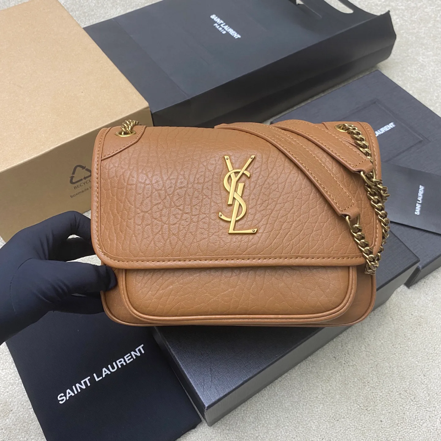 Классические Сумки Женские Saint Laurent 13435185