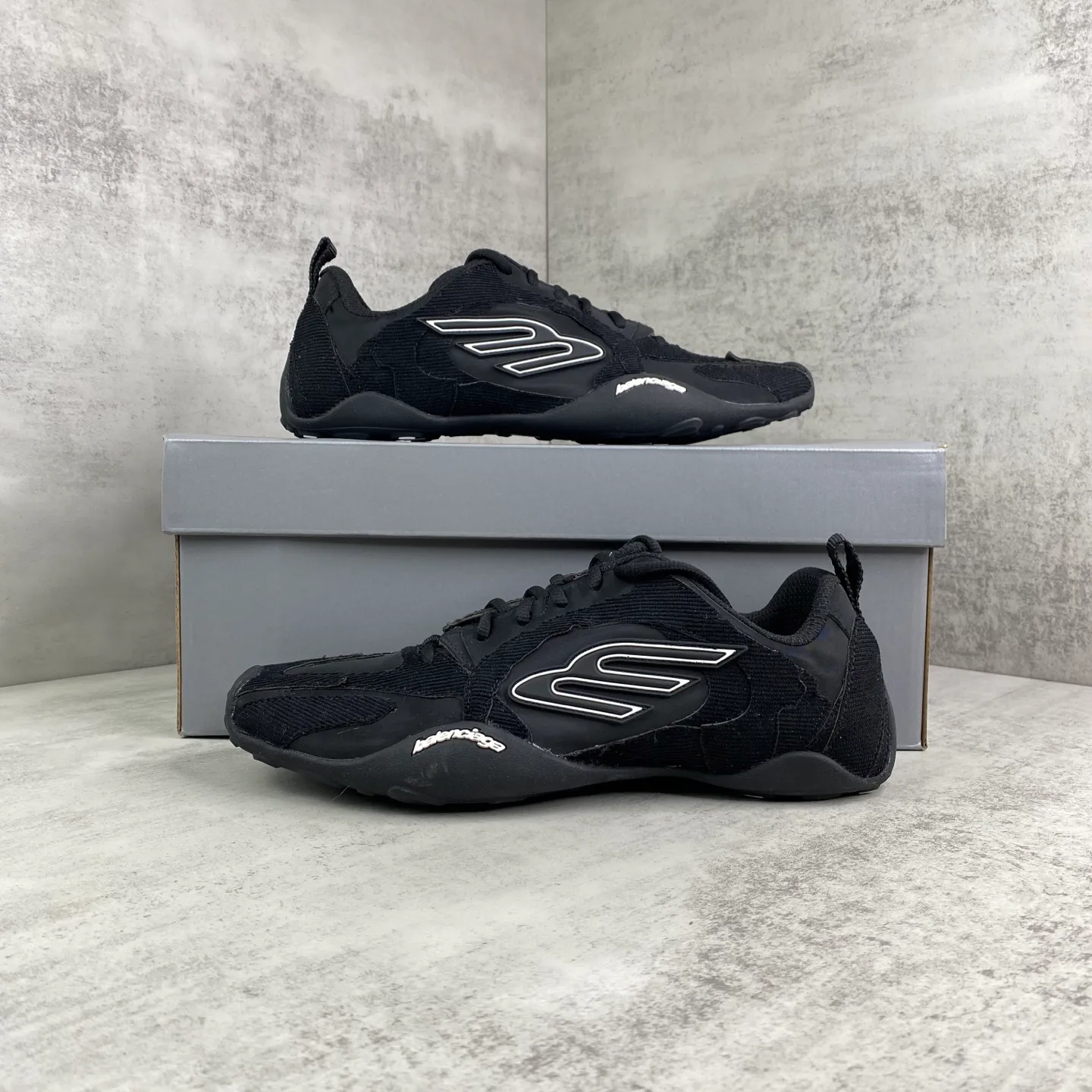 Кроссовки Женские Balenciaga 1851270