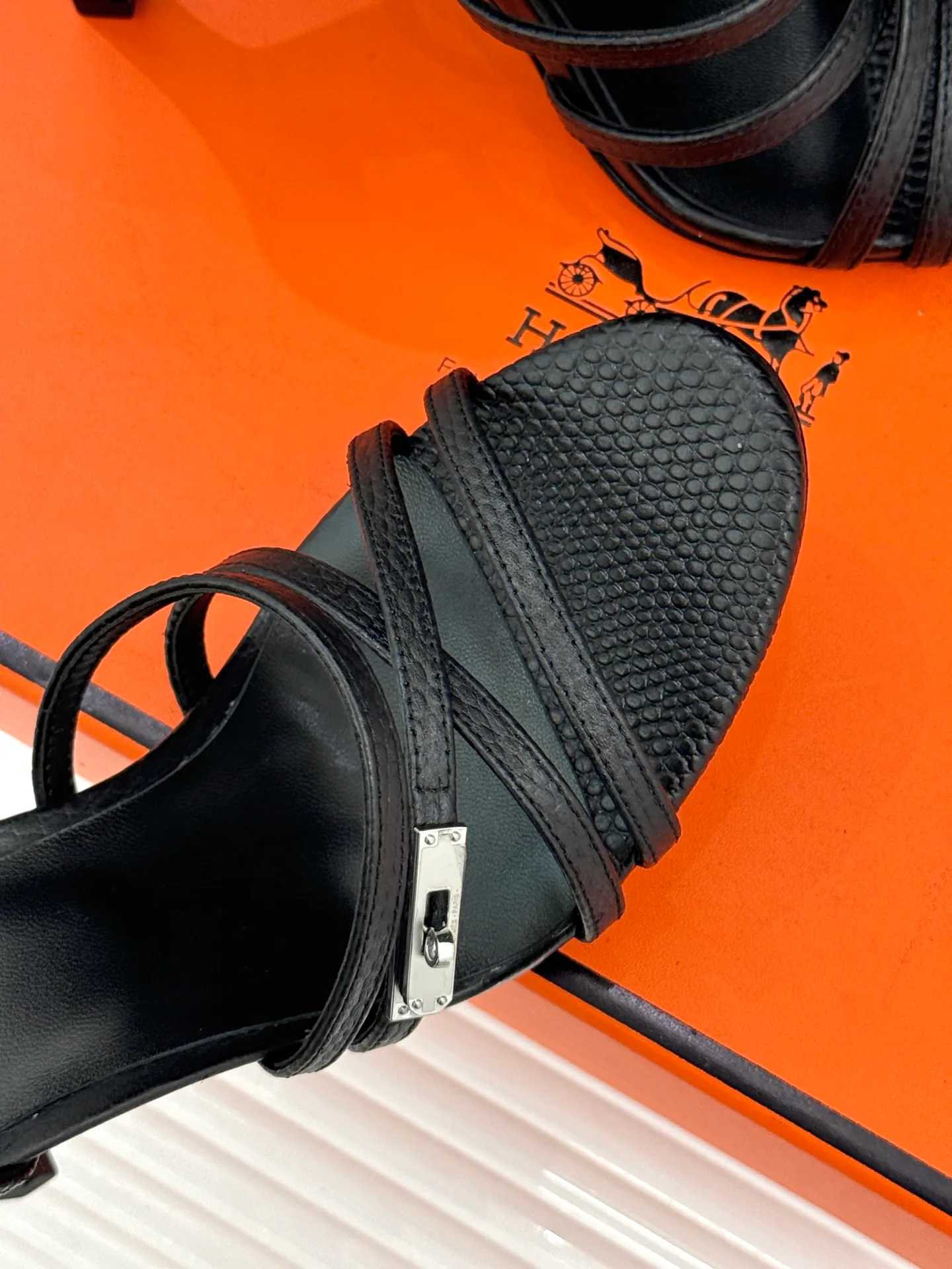 Босоножки Женские Hermes 13465488