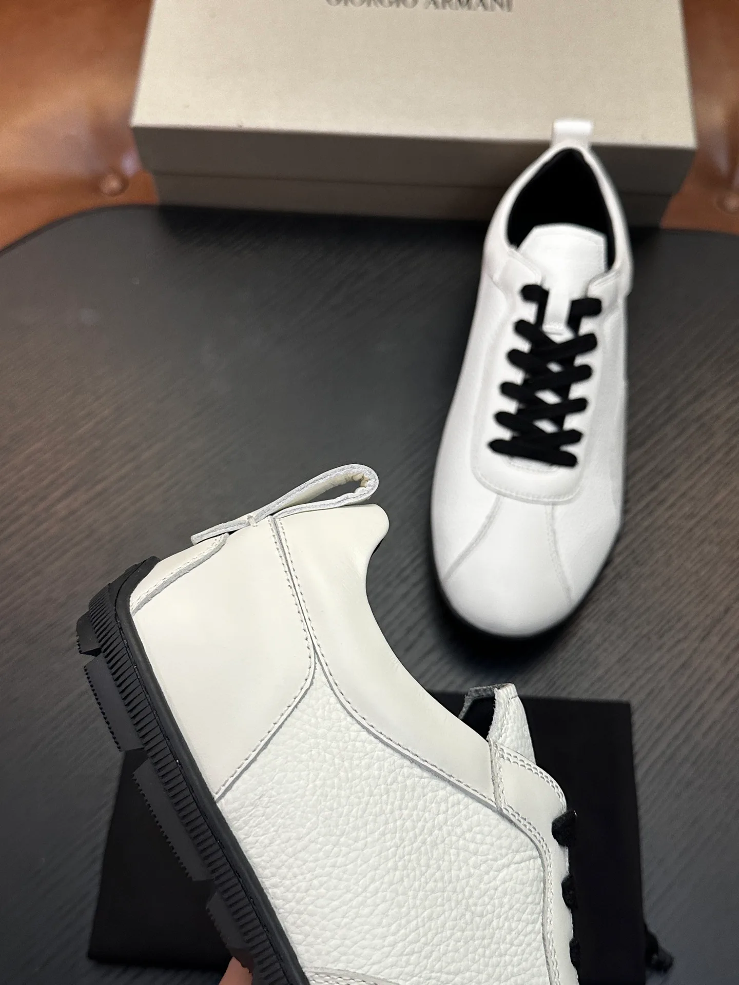 Кроссовки Мужские Armani 12672513