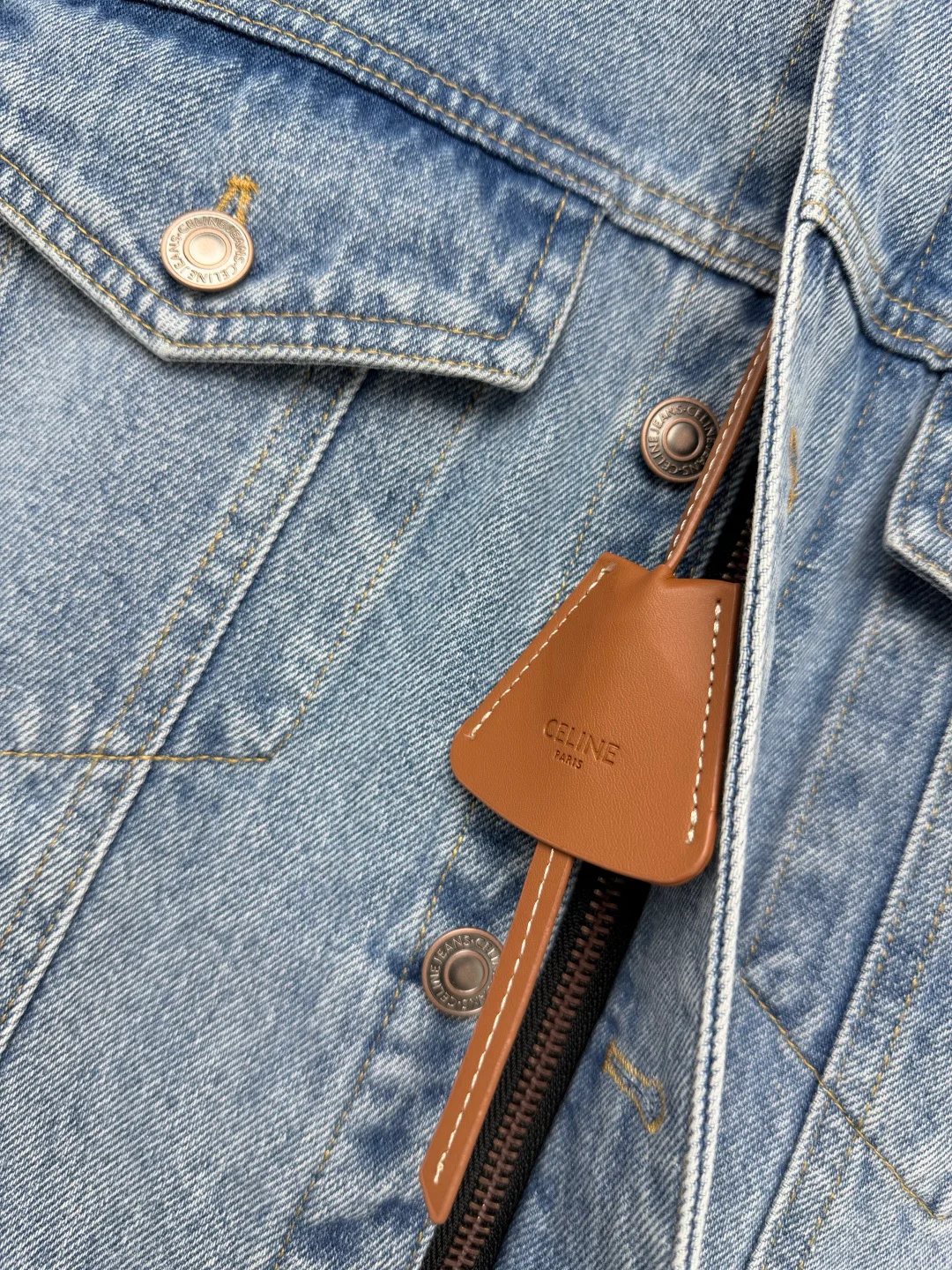 Куртки И Пуховики Женские Celine 18607343