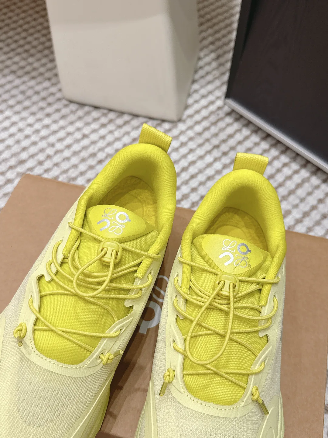 Кроссовки Женские Loewe 5722758