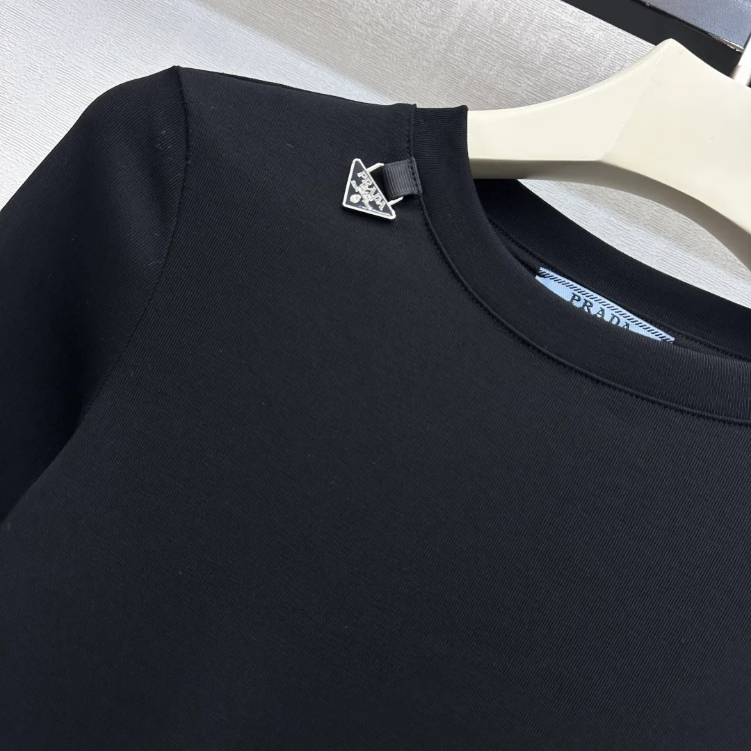 Лонгсливы Женские Prada 818951