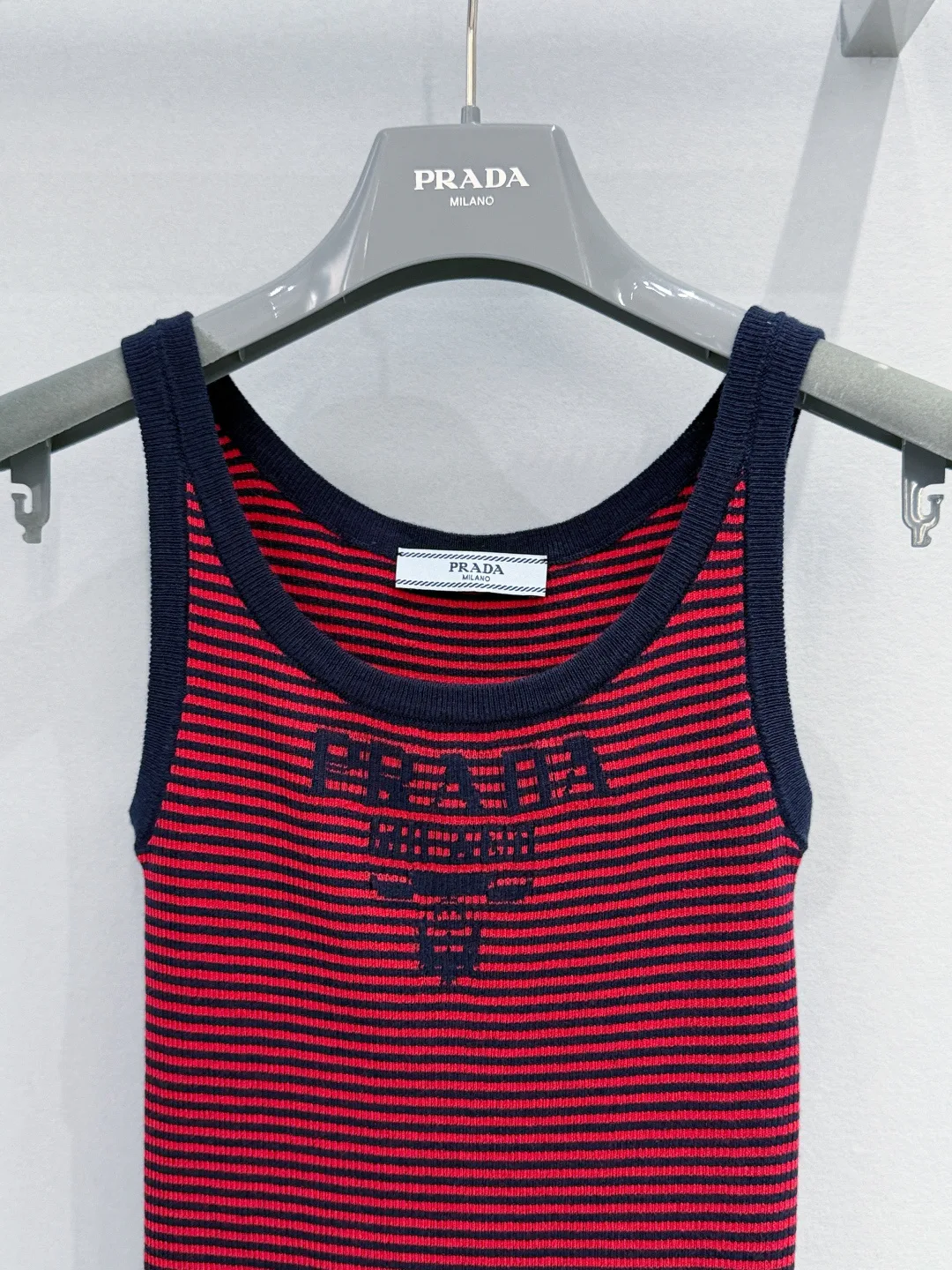 Жилеты Женские Prada 11946713