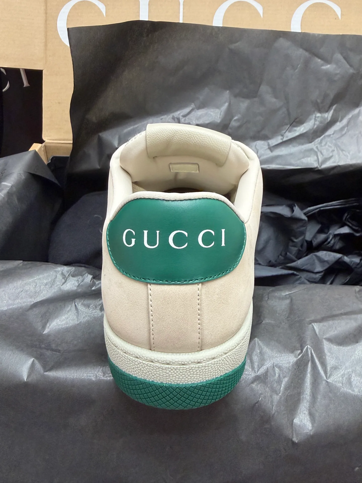 Кроссовки Женские Gucci 18995182
