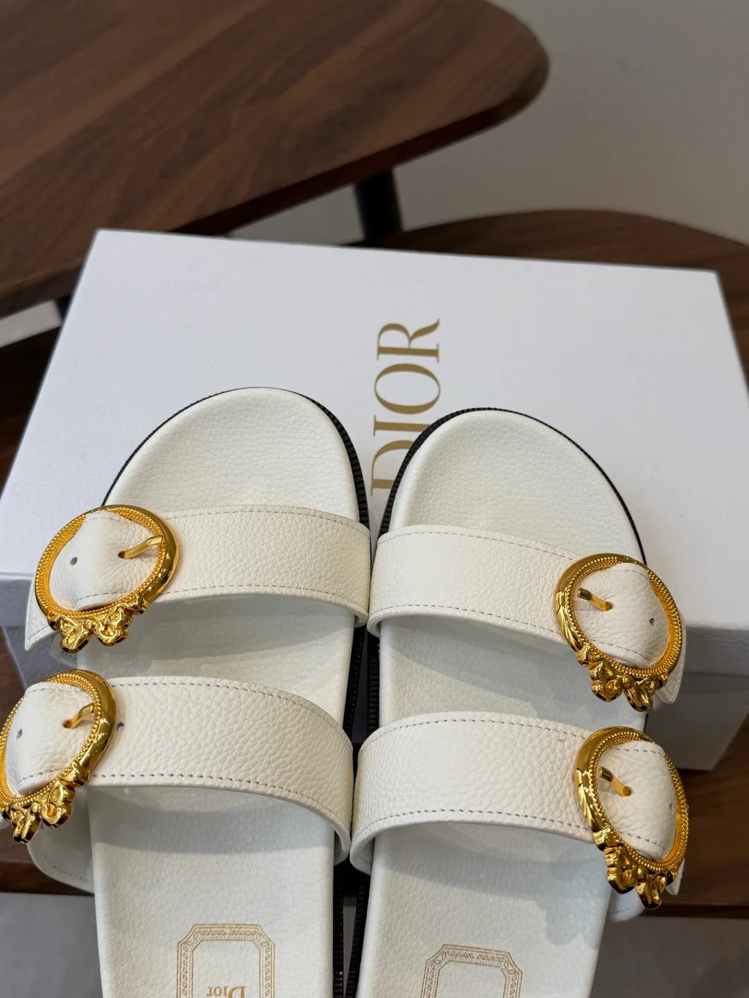 Шлепанцы Женские Christian Dior 17461310