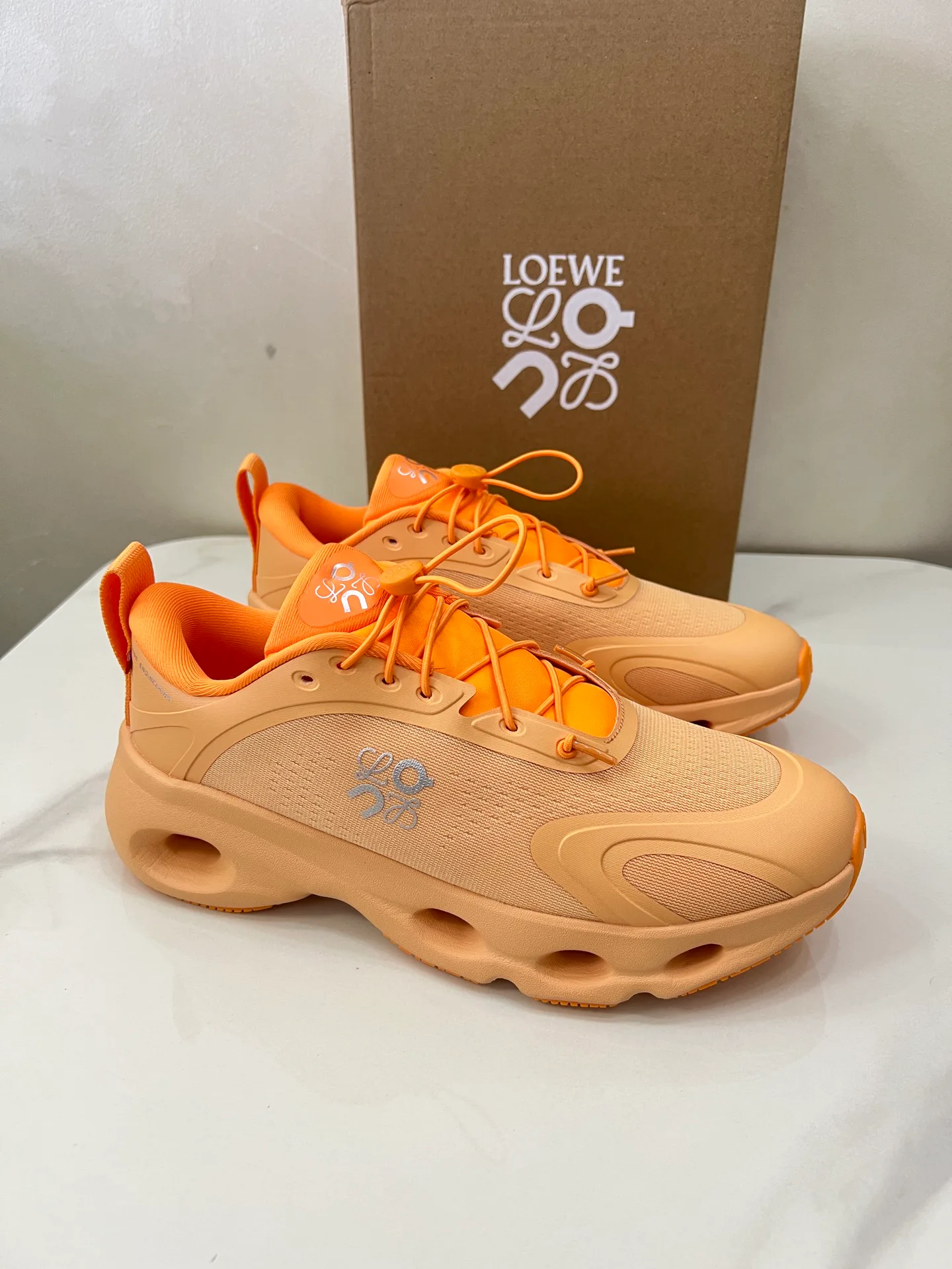 Кроссовки Женские Loewe 5404926