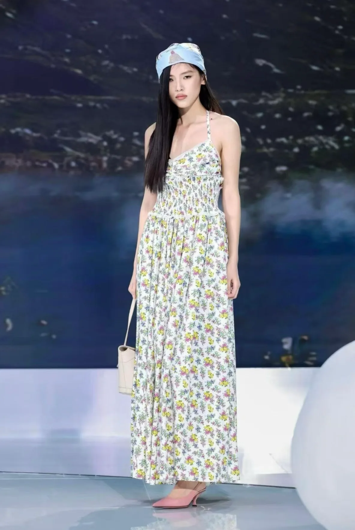 Платья Женские Dolce & Gabbana 13419675