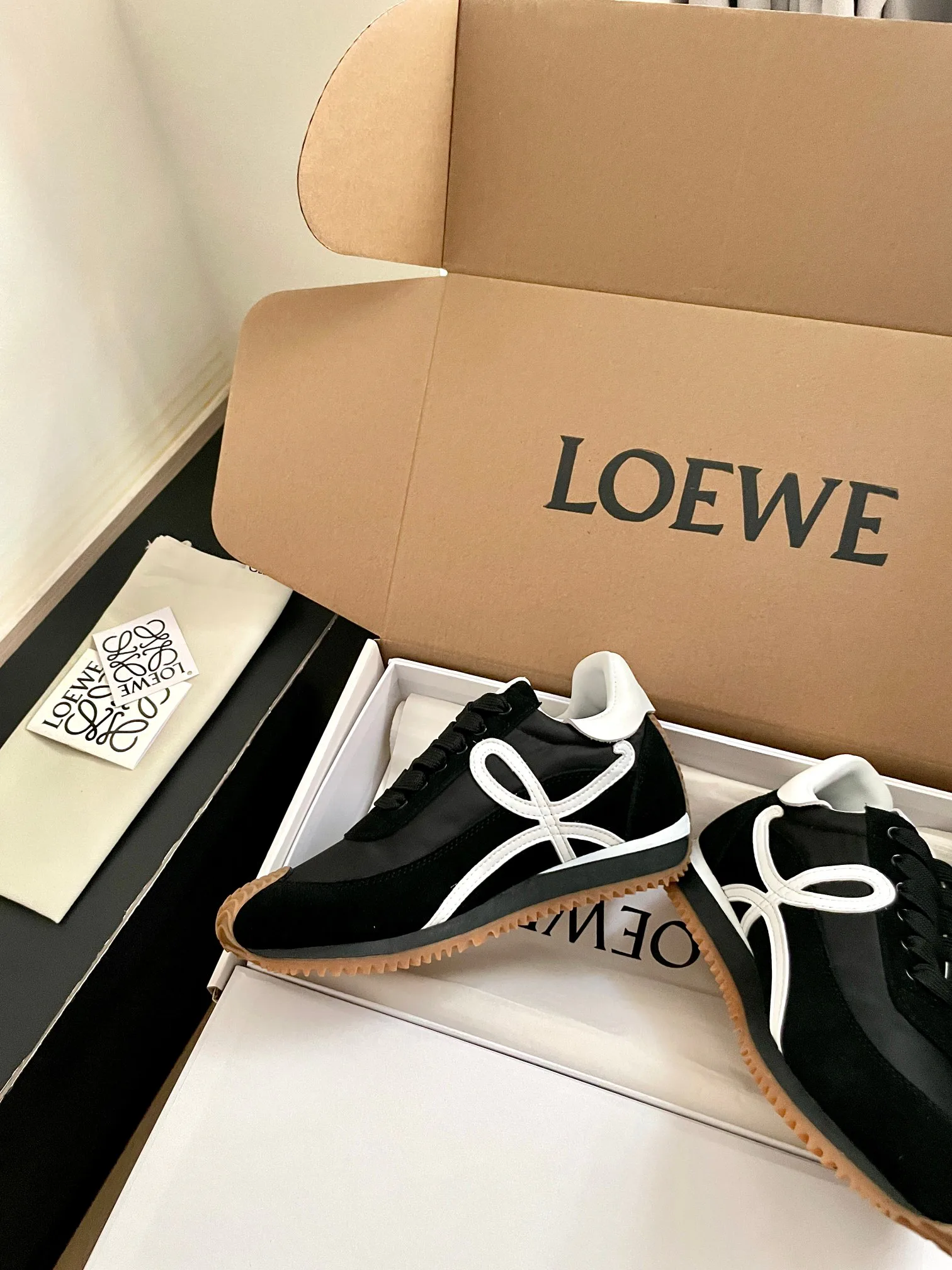 Кроссовки Женские Loewe 10822576