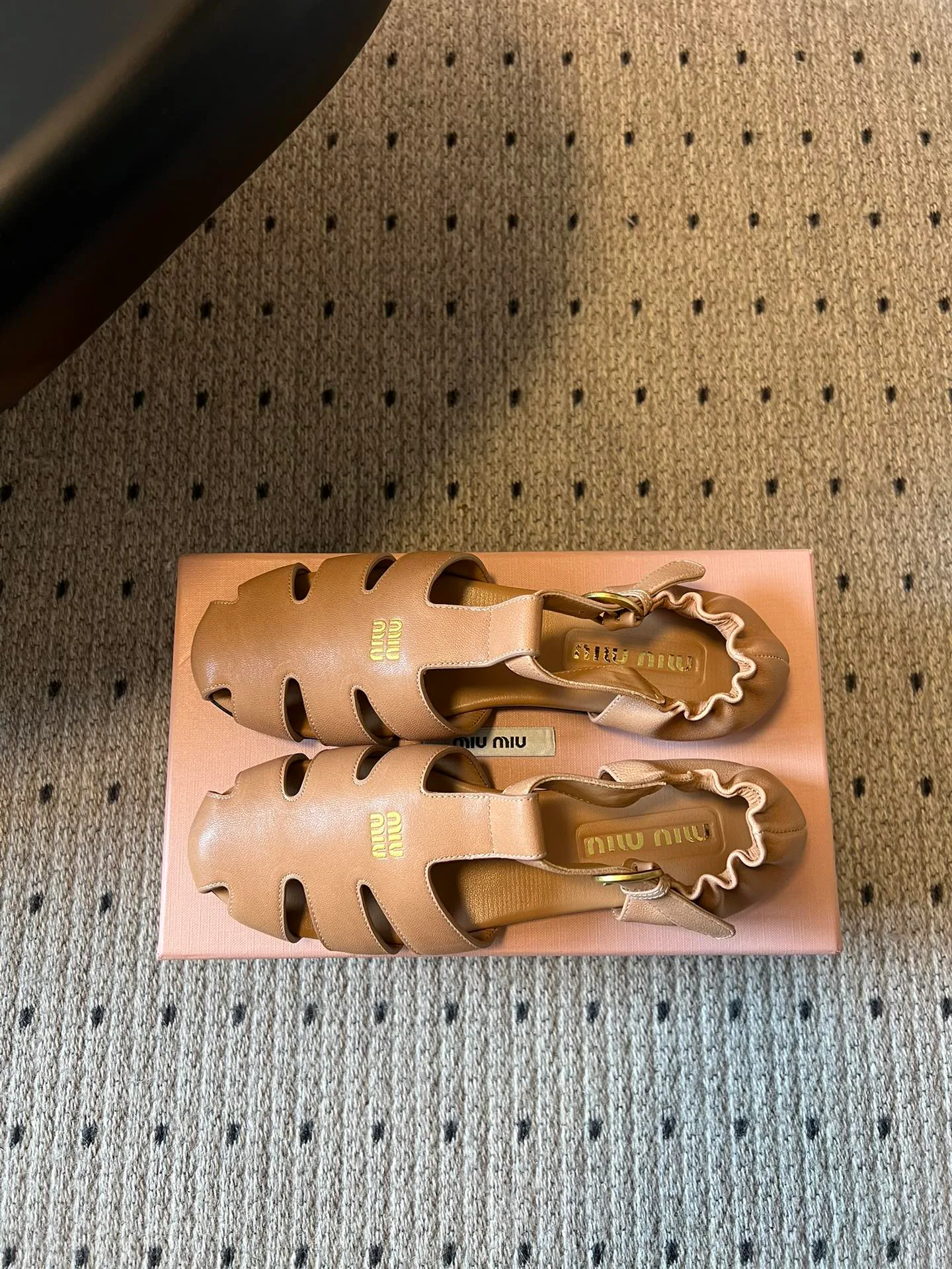 Босоножки Женские Miu Miu 11594572