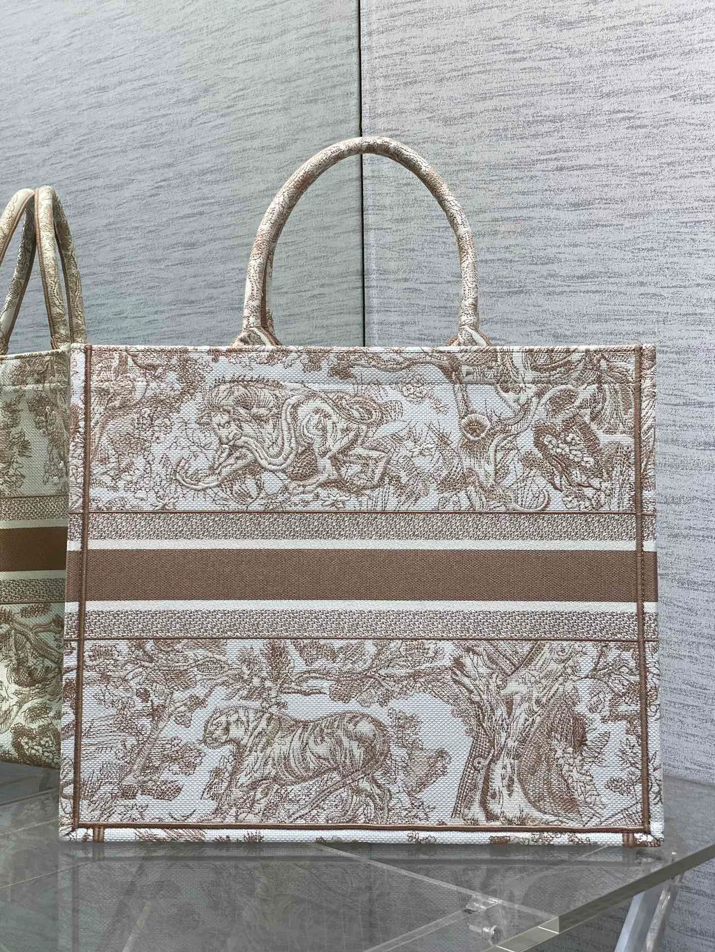 Классические Сумки Женские Christian Dior 11224039