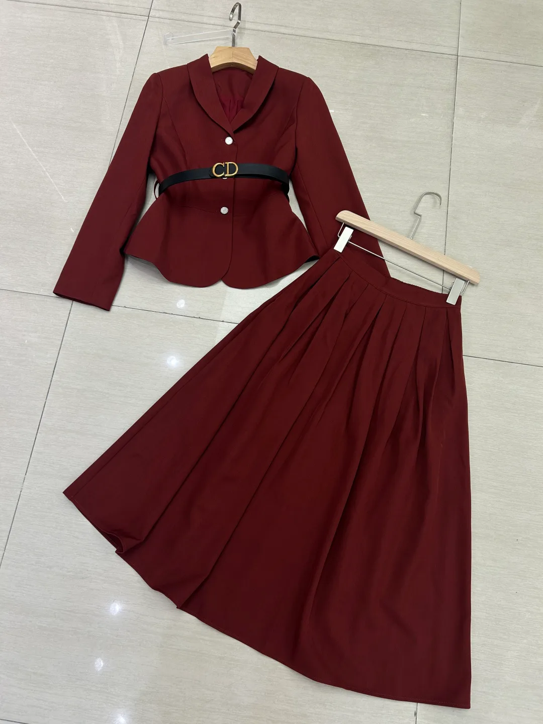 Костюмы Женские Christian Dior 17986582