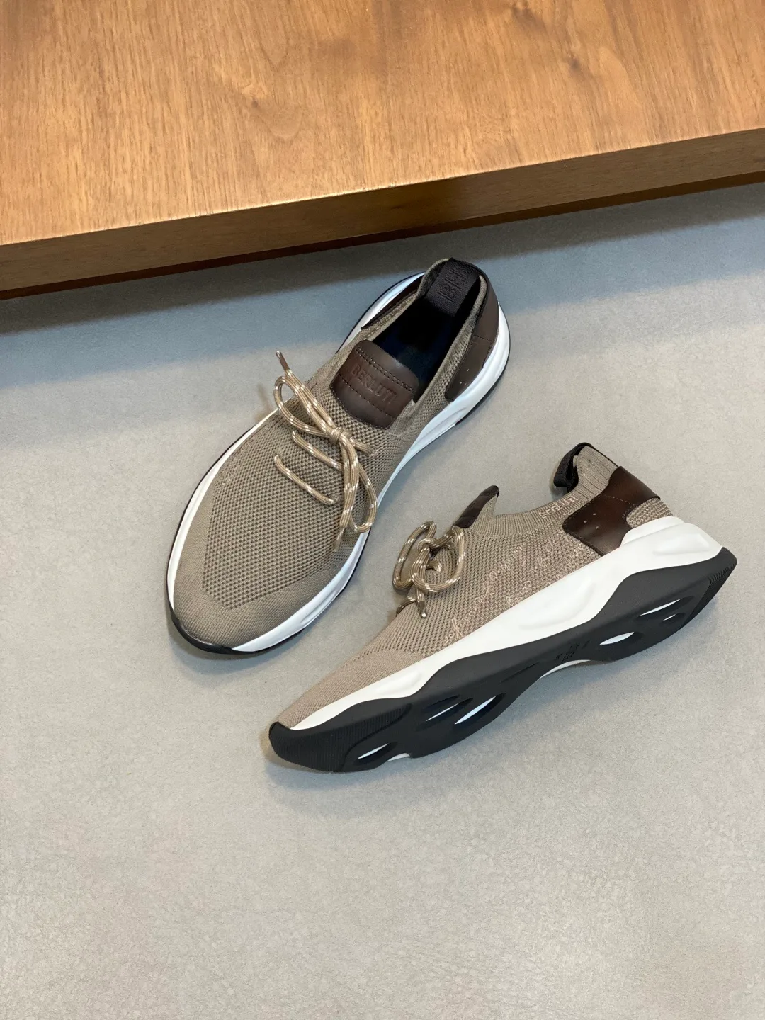 Кроссовки Мужские Berluti 289762