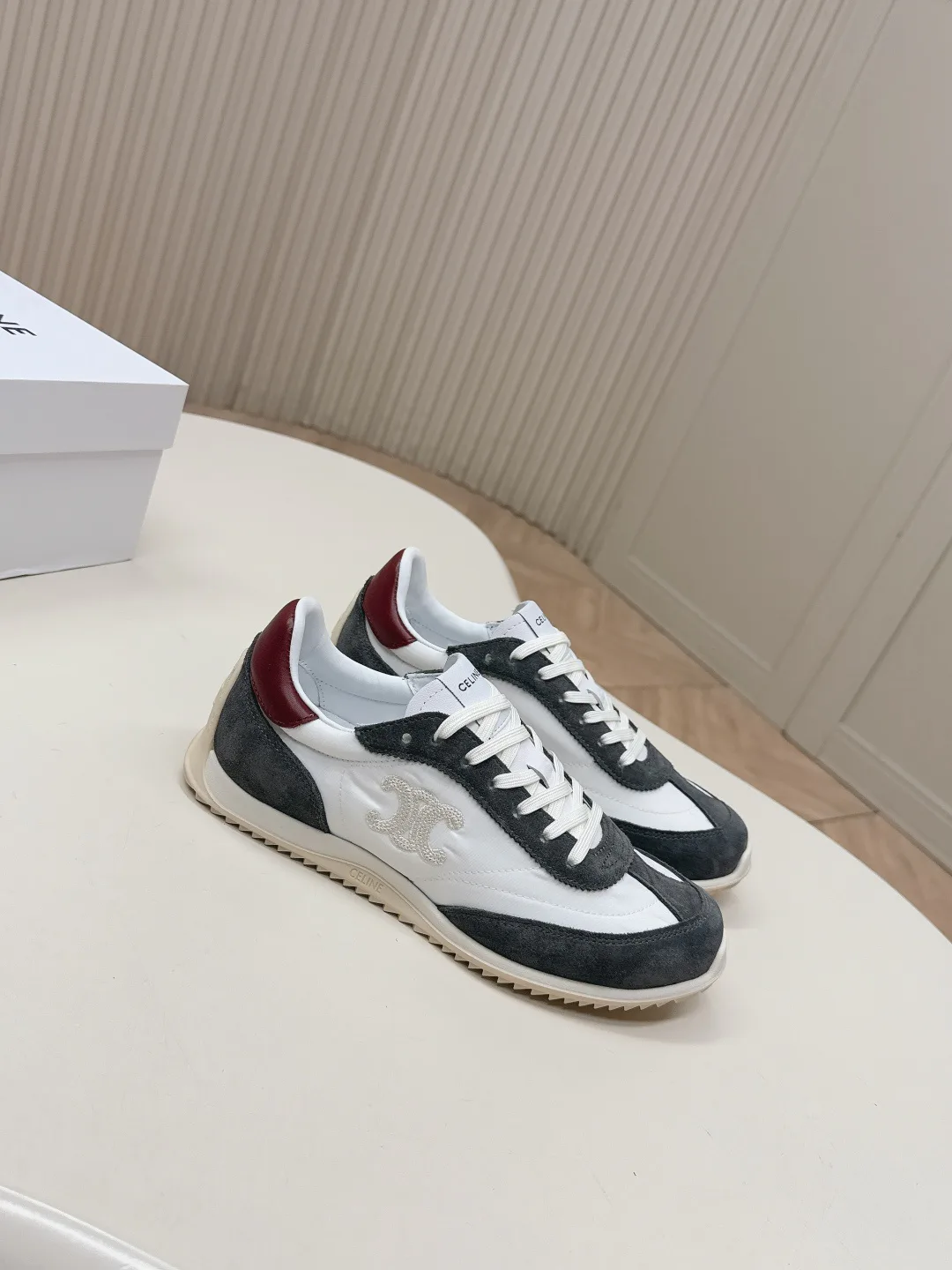 Кроссовки Женские Celine 11400534