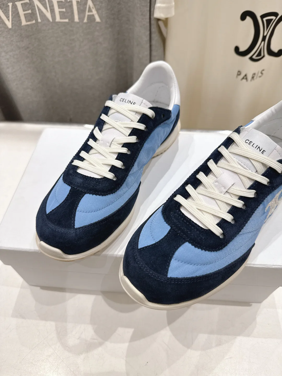 Кроссовки Женские Celine 11426450