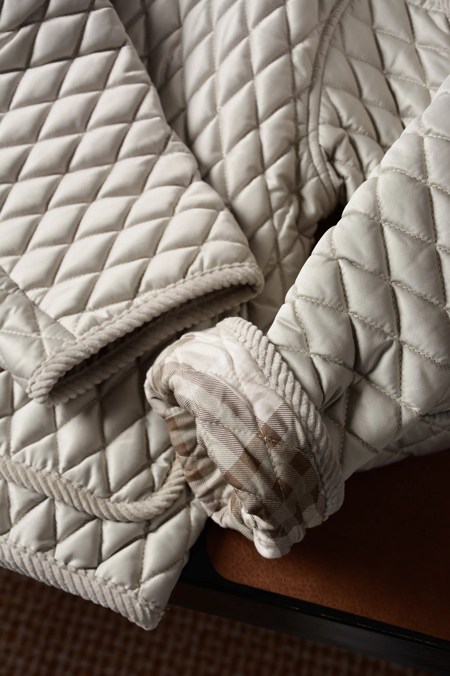 Куртки И Пуховики Женские Burberry 17908969