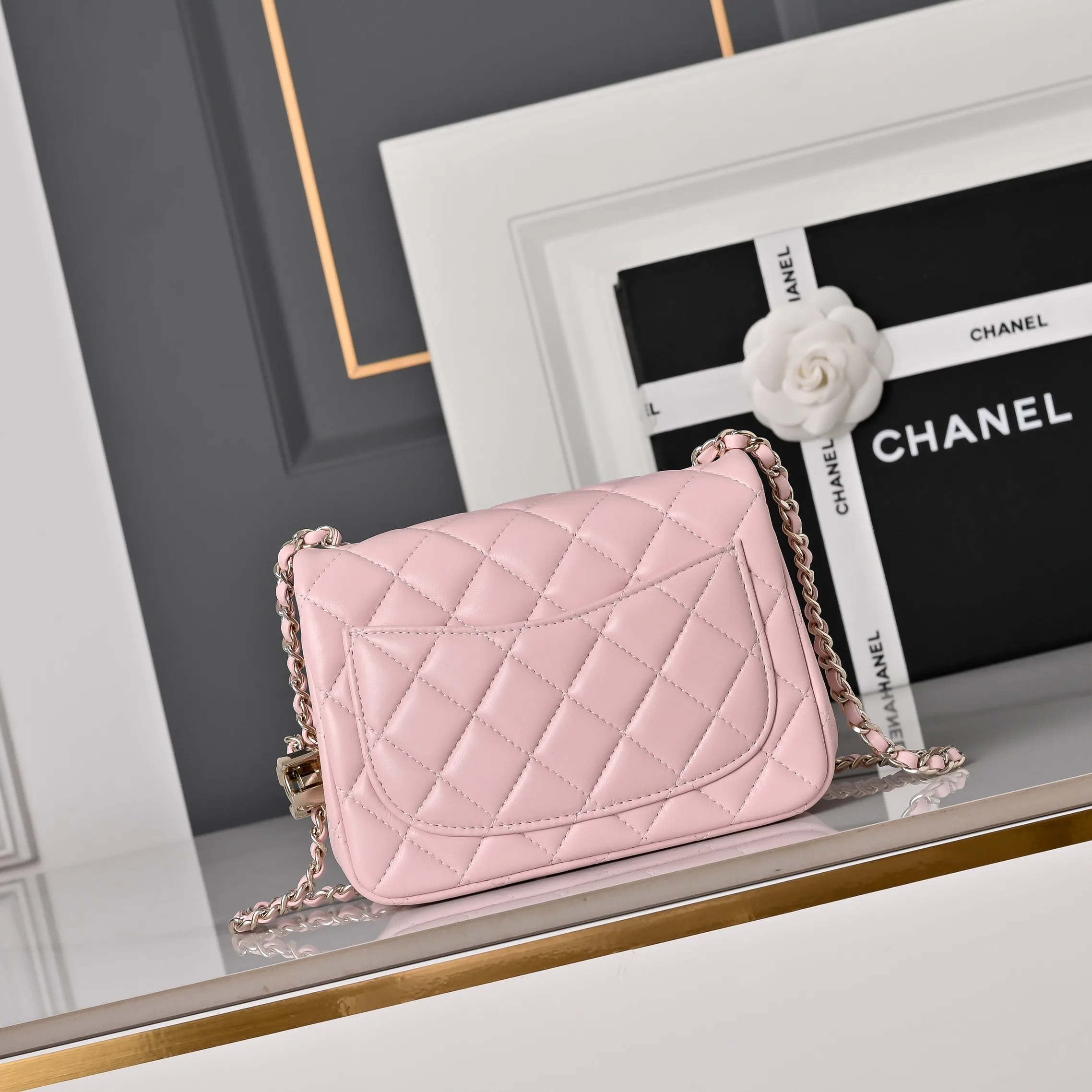 Классические Сумки Женские Chanel 18207683