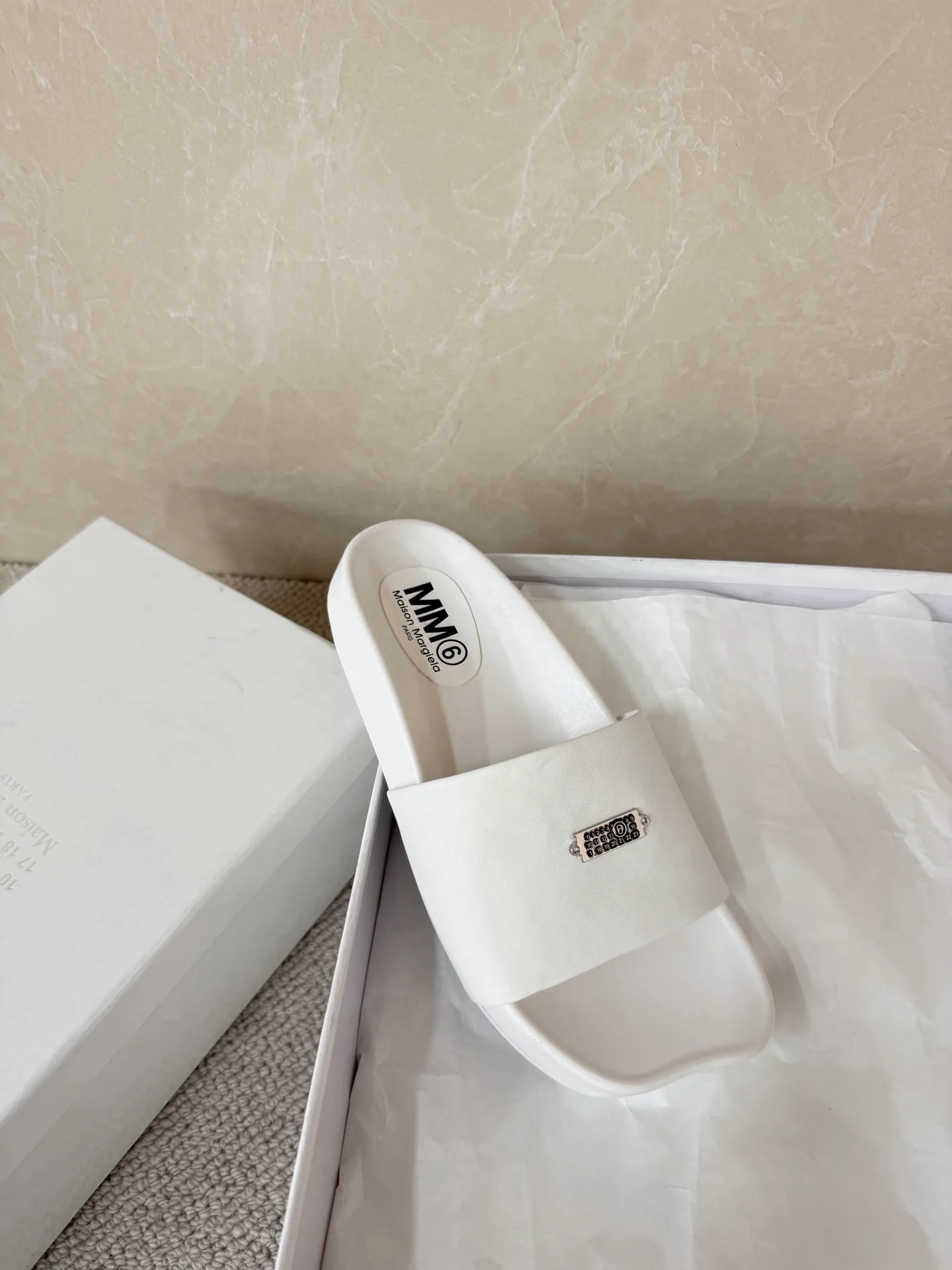 Шлепанцы Женские Maison Margiela 1260744