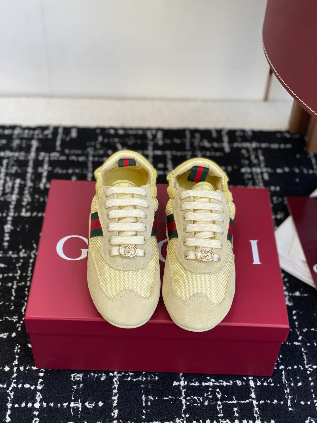 Кроссовки Женские Gucci 304069