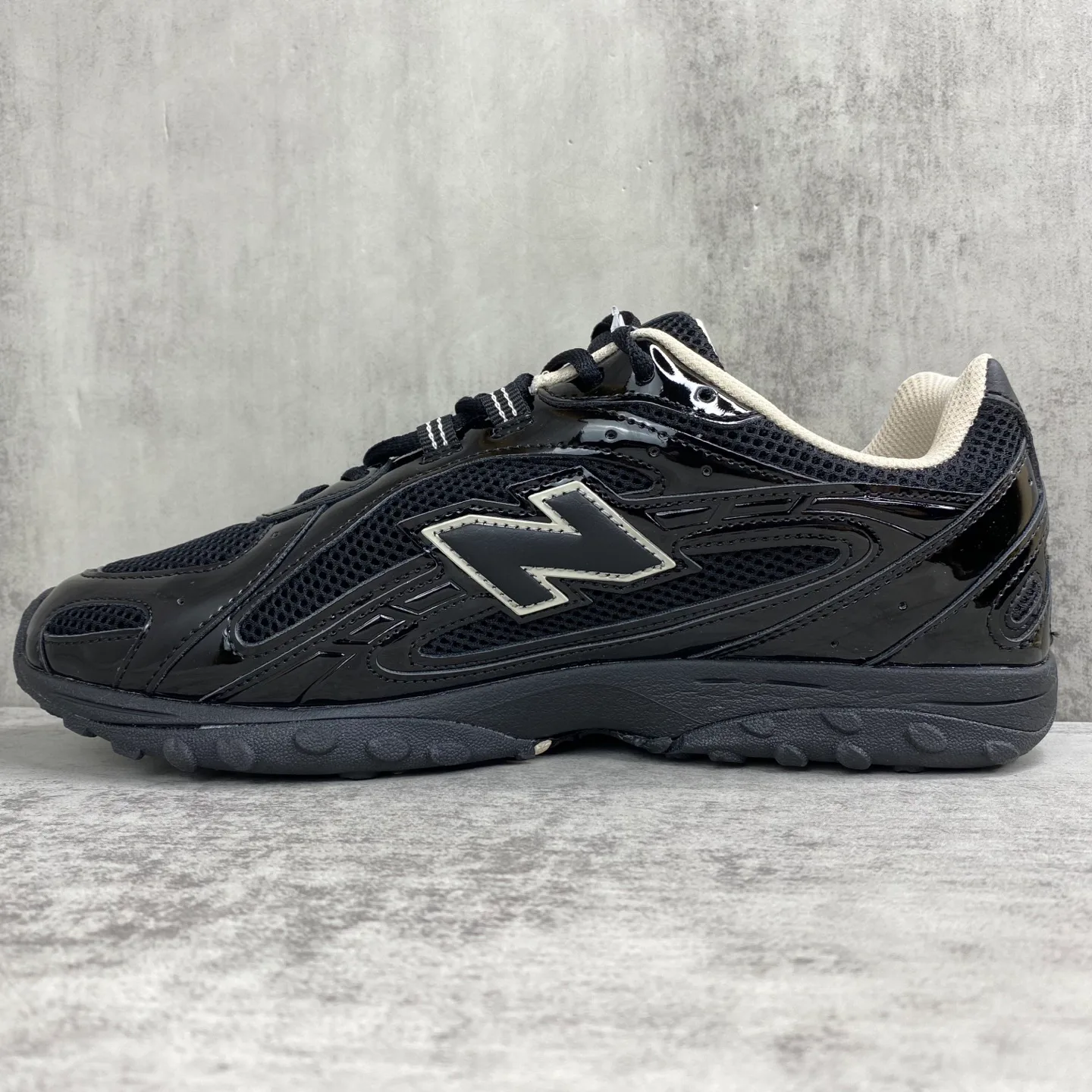 Кроссовки Женские New Balance 17963595