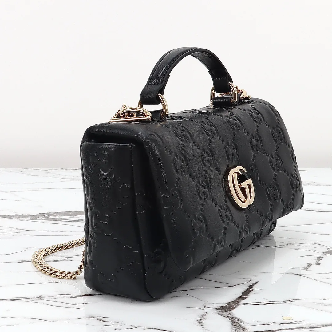 Классические Сумки Женские Gucci 18210720