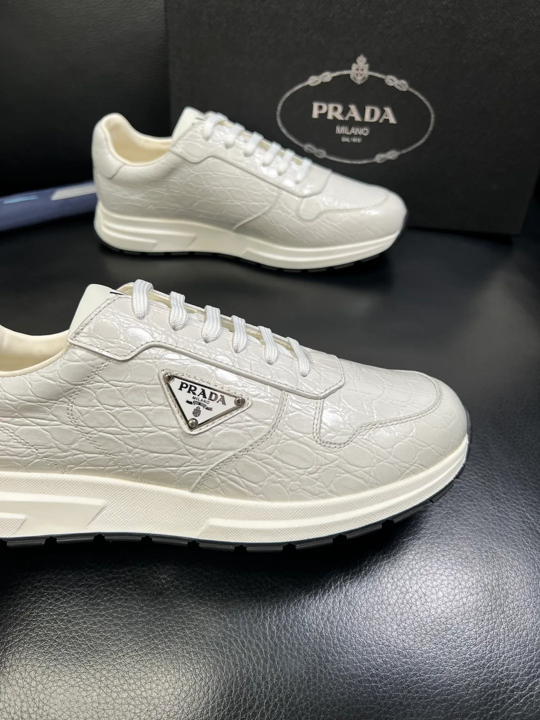 Кроссовки Мужские Prada 420072