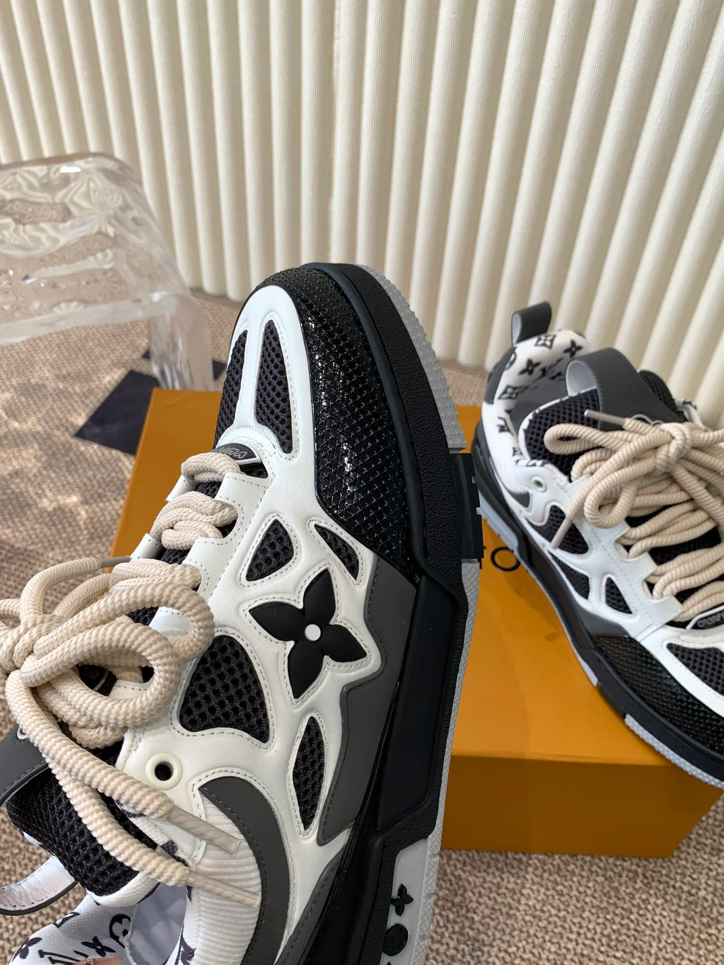 Кроссовки Женские Louis Vuitton 5369741