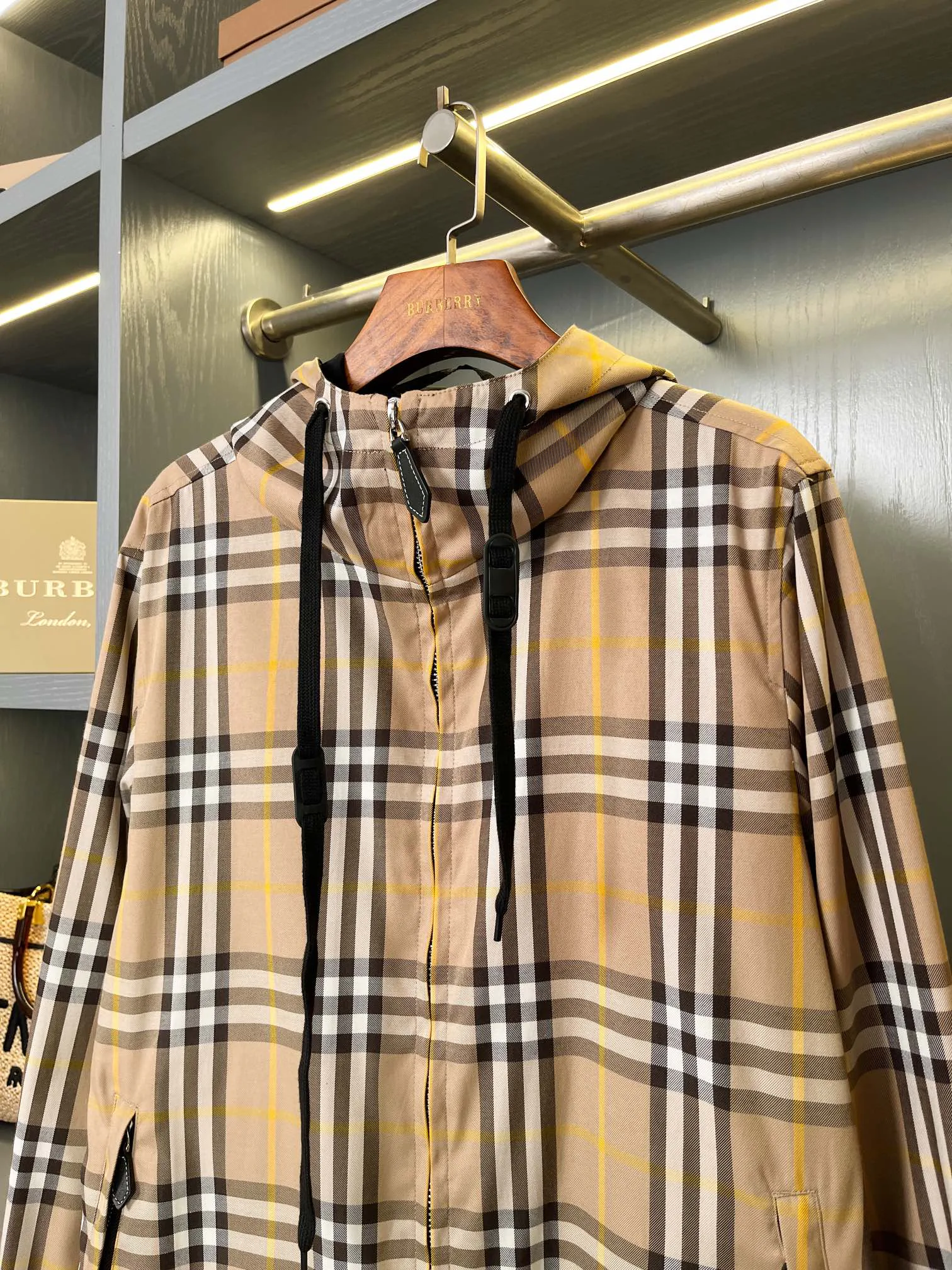 Куртки И Пуховики Мужские Burberry 13432921