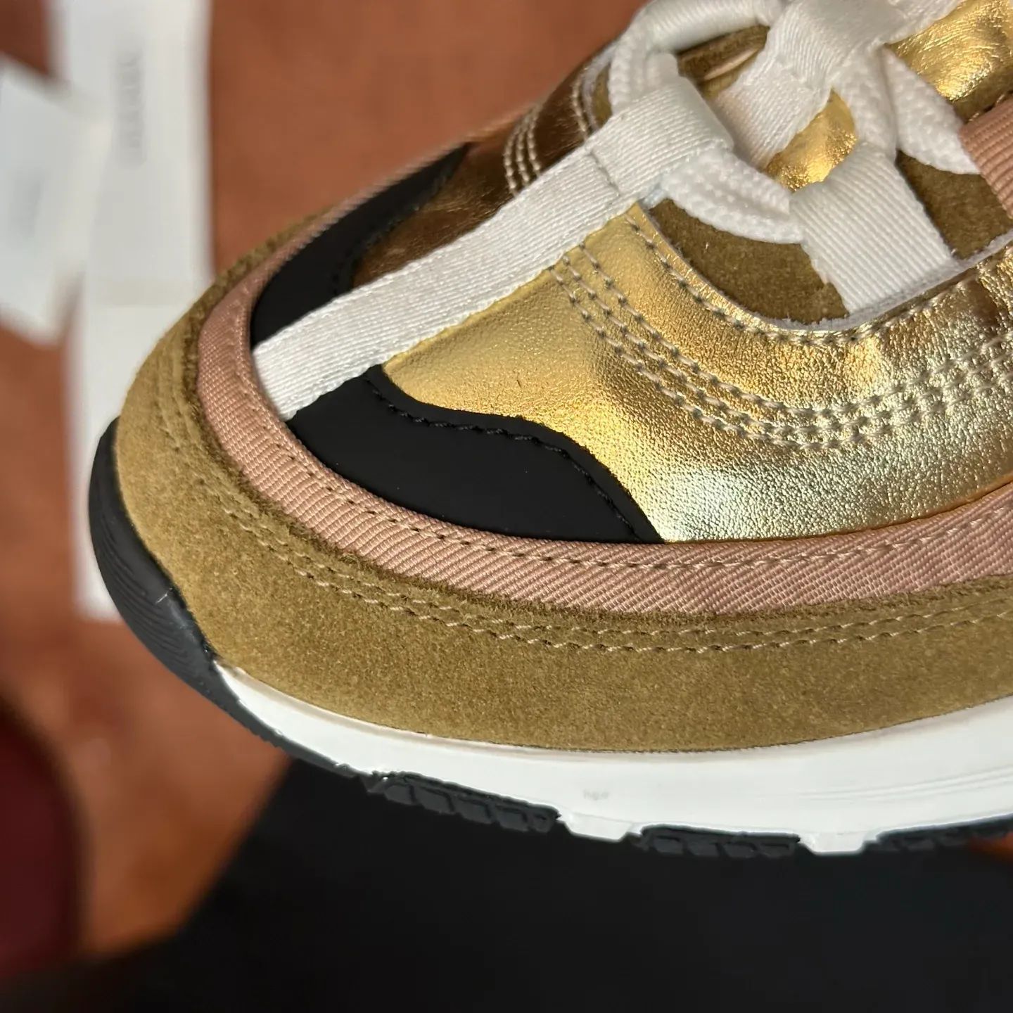 Кроссовки Женские Chanel 827462