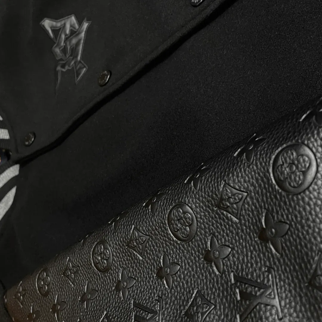 Куртки И Пуховики Женские Louis Vuitton 212518