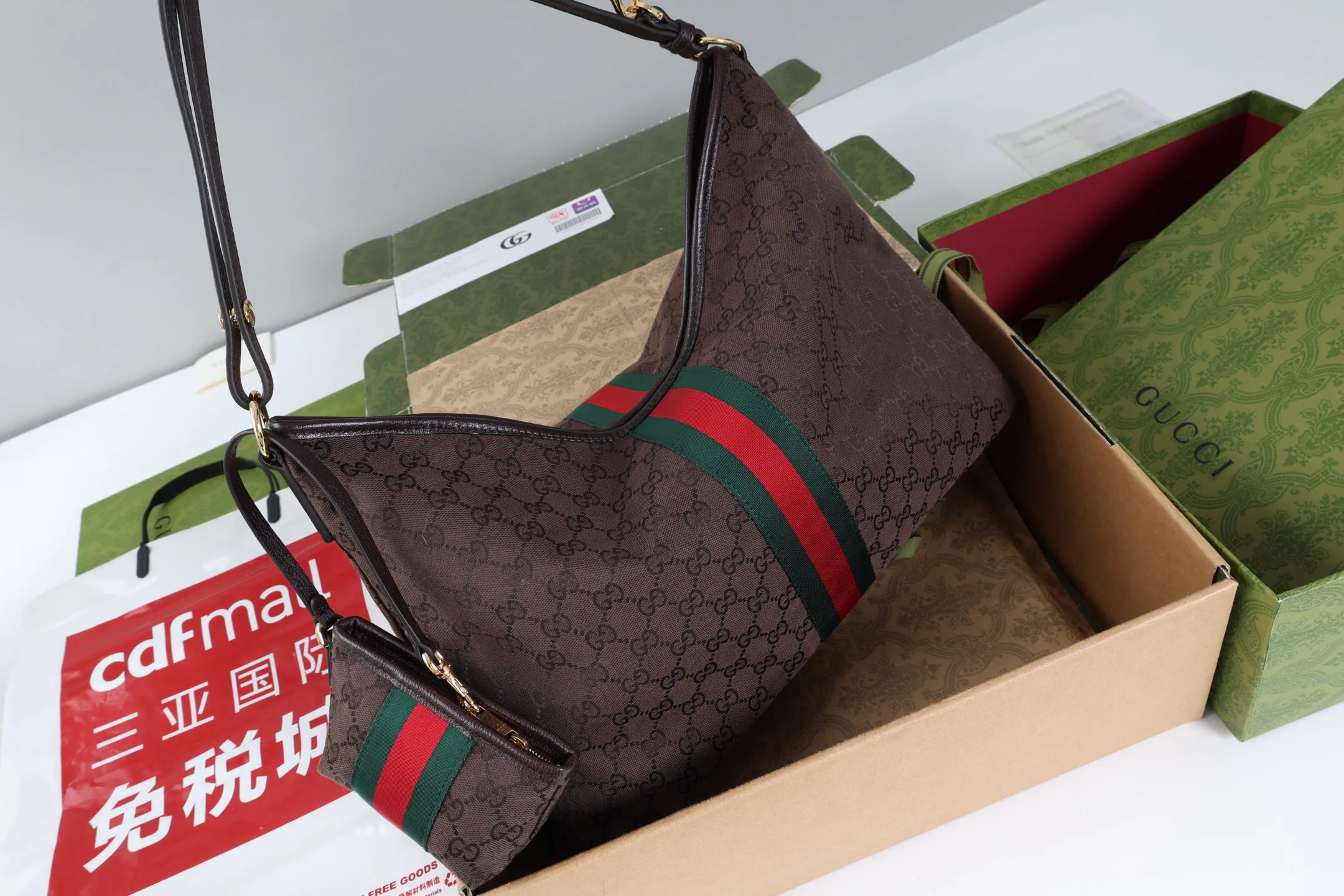 Классические Сумки Женские Gucci 18250604