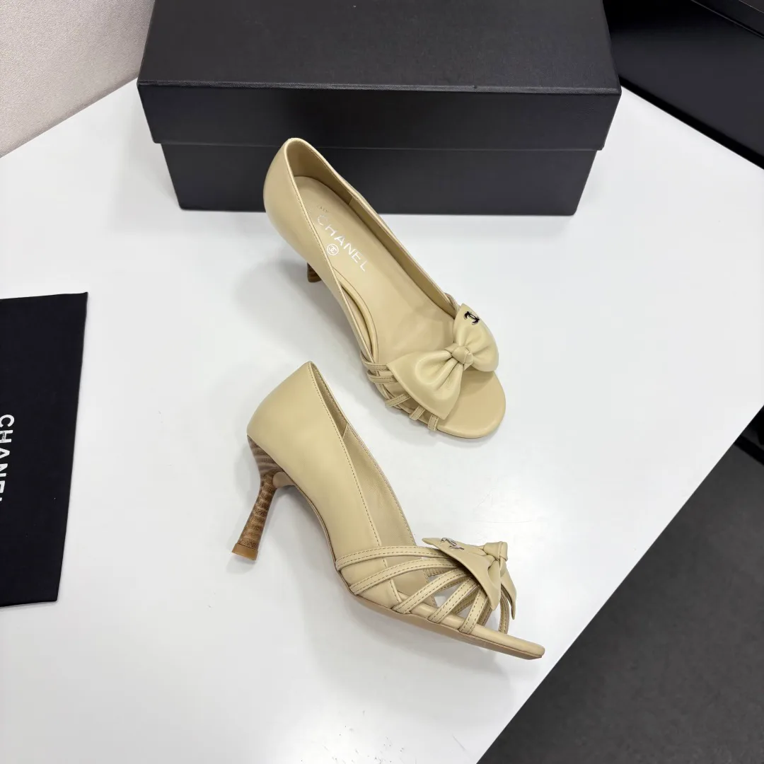 Сандалии Женские Chanel 12696639