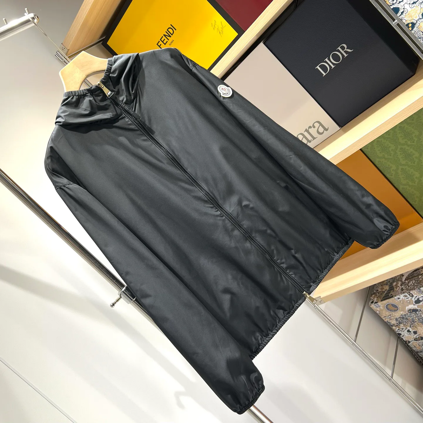 Куртки И Пуховики Женские Moncler 12687062