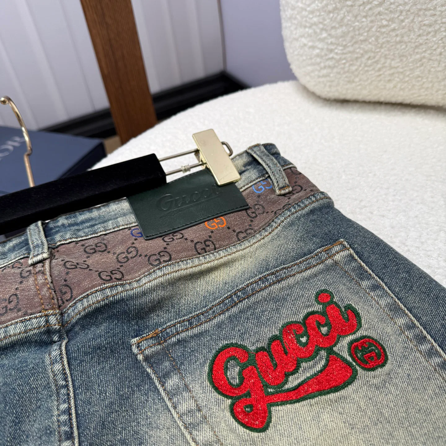 Джинсы Мужские Gucci 18029762