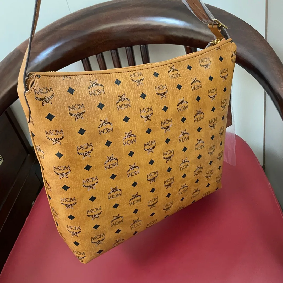 Сумки На Ремне Женские Mcm 10017820