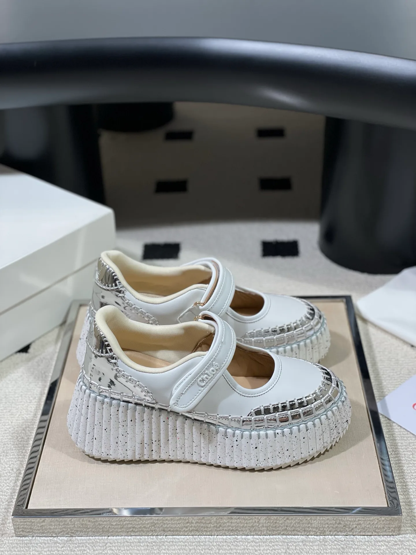 Сандалии Женские Chloe 11758697